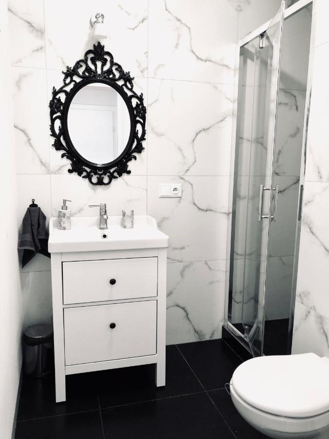 Sunny Apartment W Centrum Starego Miasta グダニスク エクステリア 写真